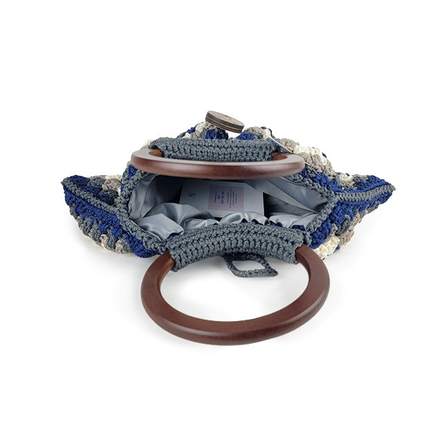 Nakwor medium crochet handbag